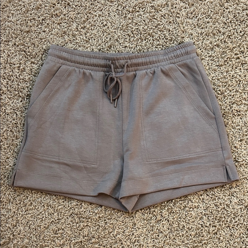 NWOT soft shorts